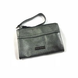STEVE MADDEN SILVER METALLIC WRISTLET